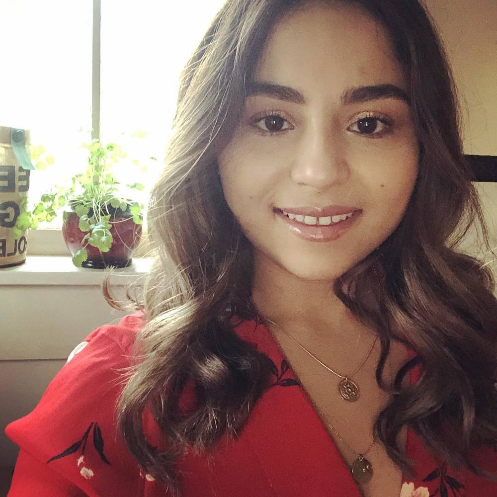Meet your Posher, Christina